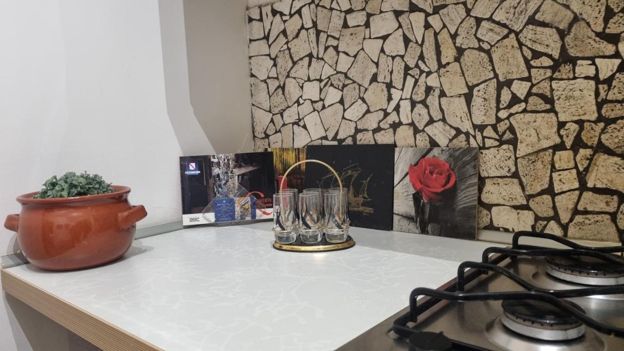 Gradoni Chiaia Holiday Homes Napels Buitenkant foto